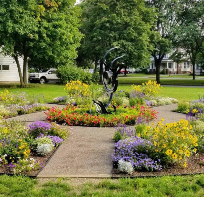 GreenUtica Shaheen Garden Gallery