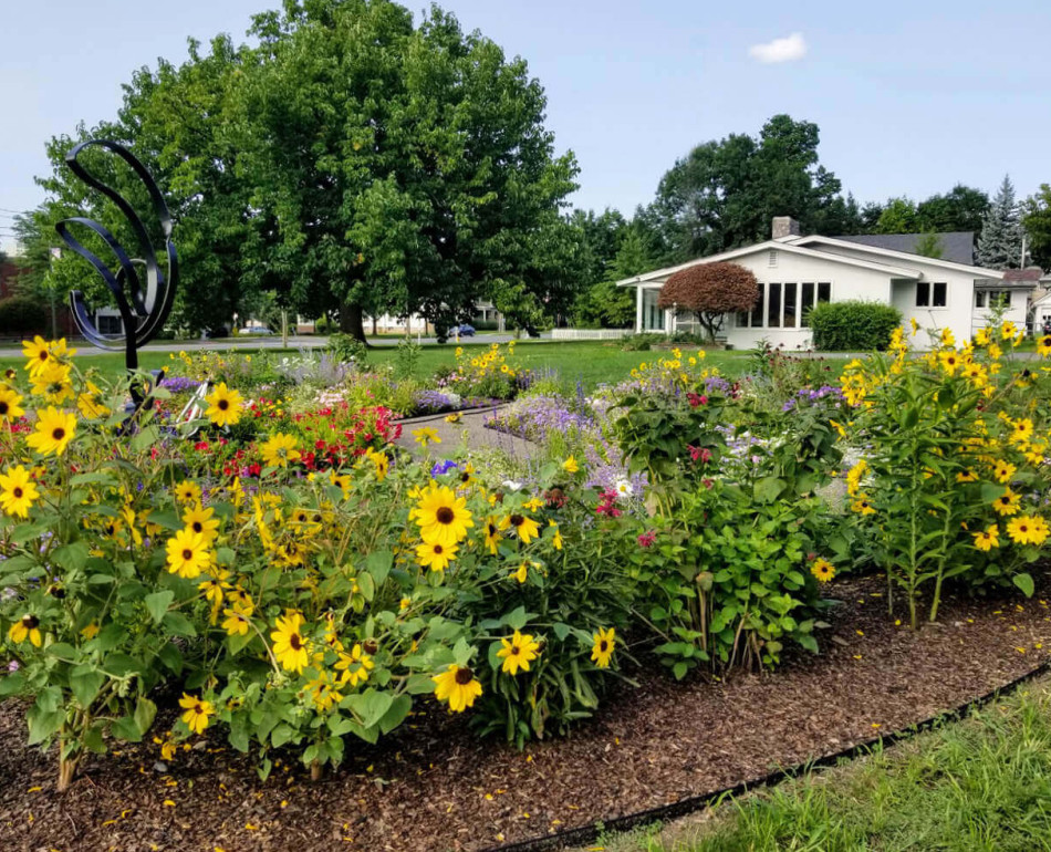 GreenUtica Shaheen Garden